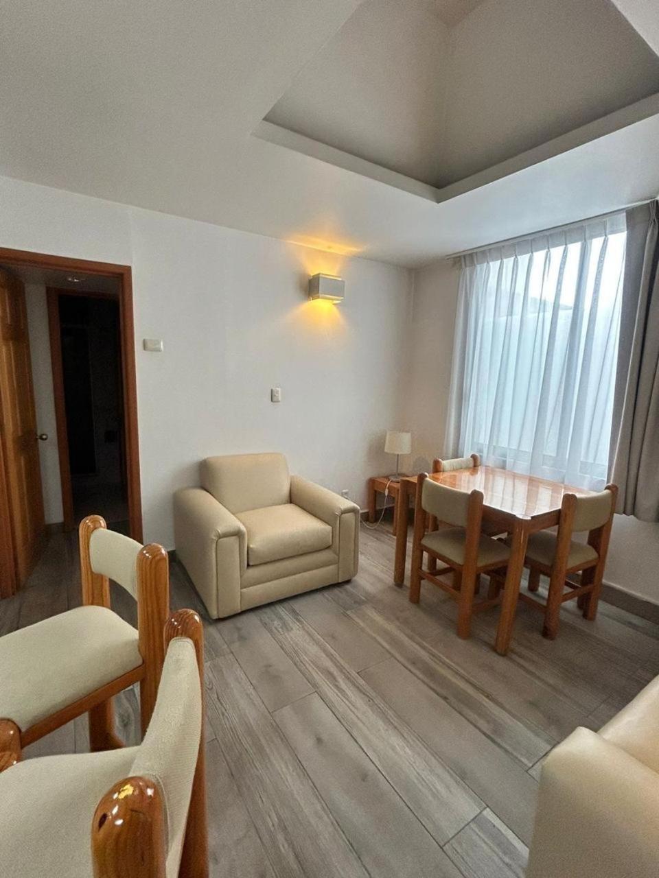 Suites Arquimedes 33 Città del Messico Esterno foto