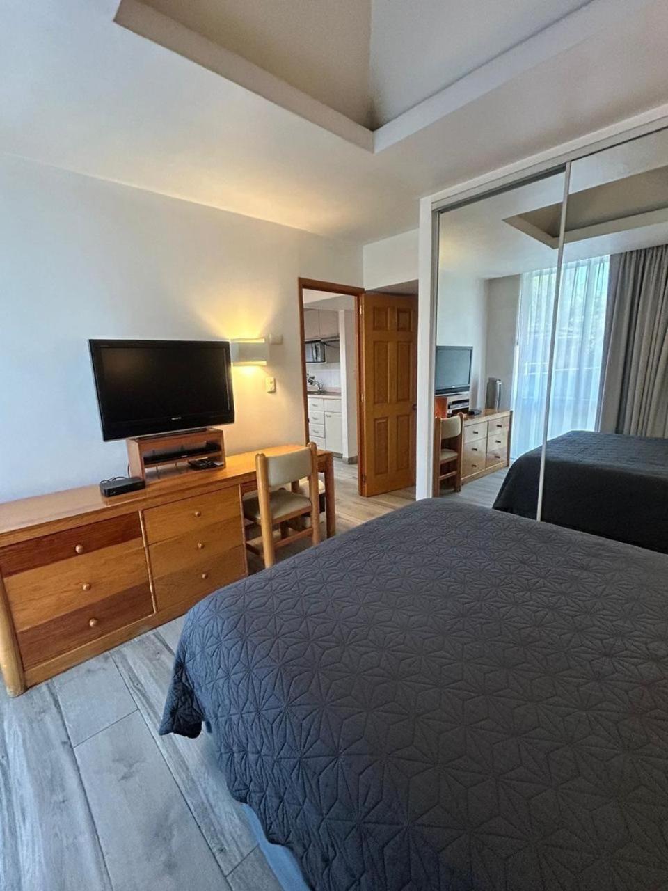 Suites Arquimedes 33 Città del Messico Esterno foto