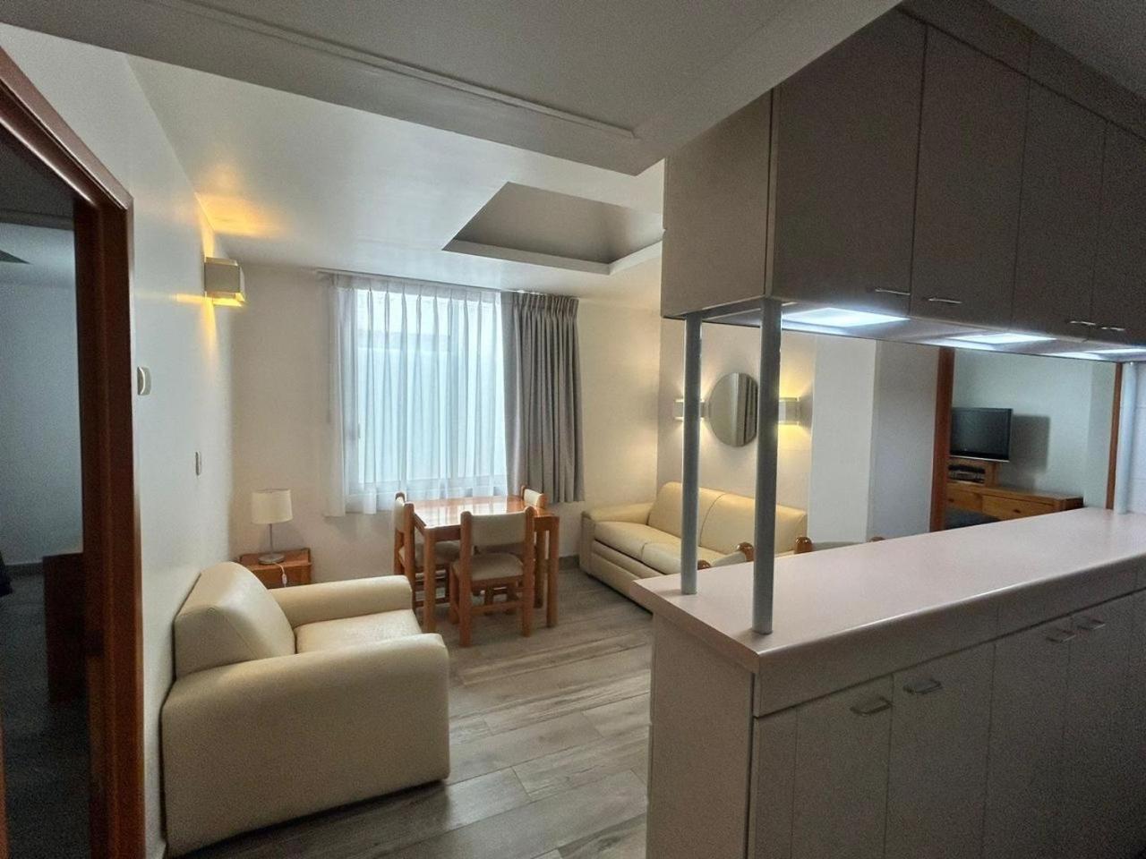 Suites Arquimedes 33 Città del Messico Esterno foto