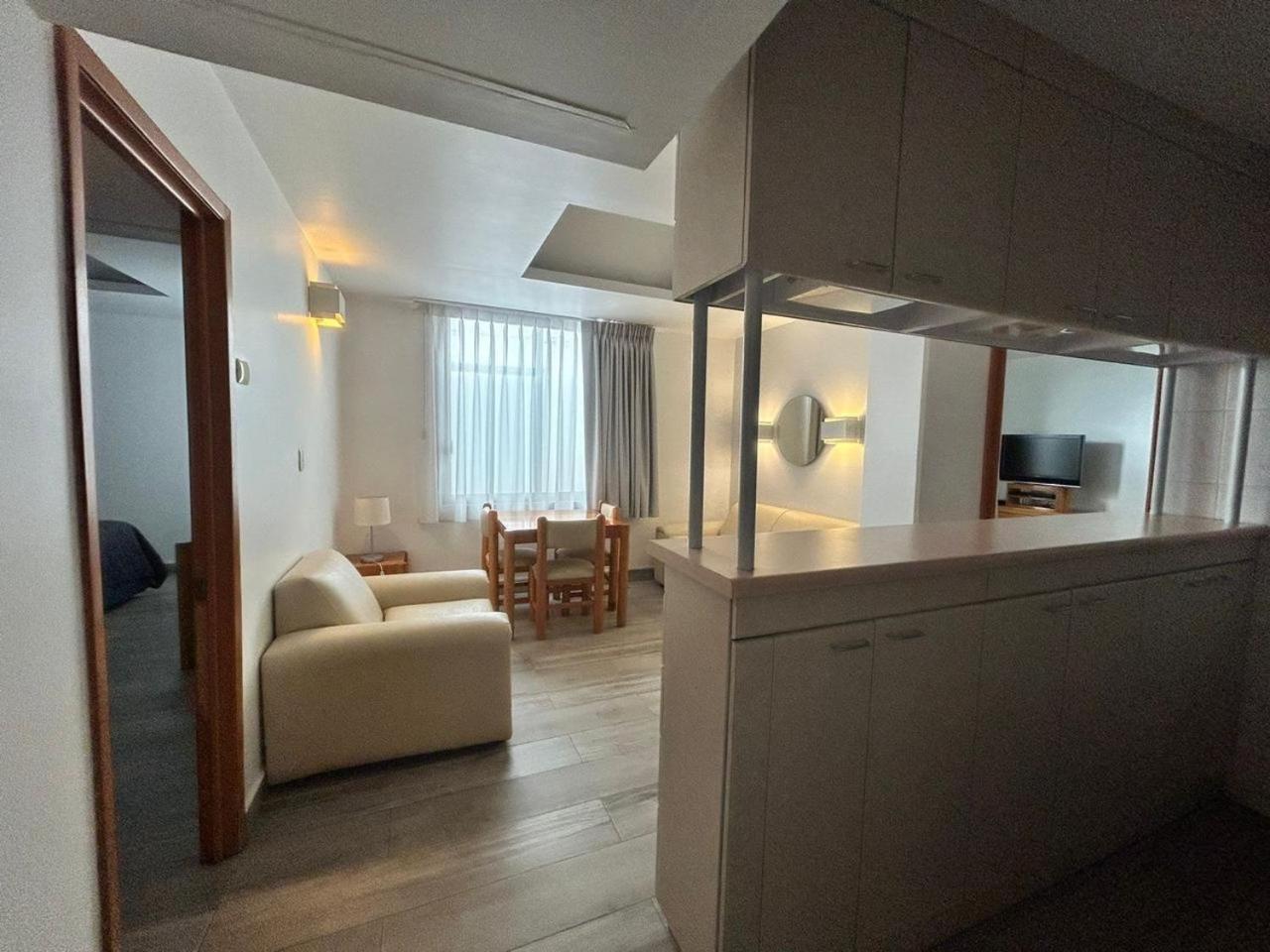Suites Arquimedes 33 Città del Messico Esterno foto